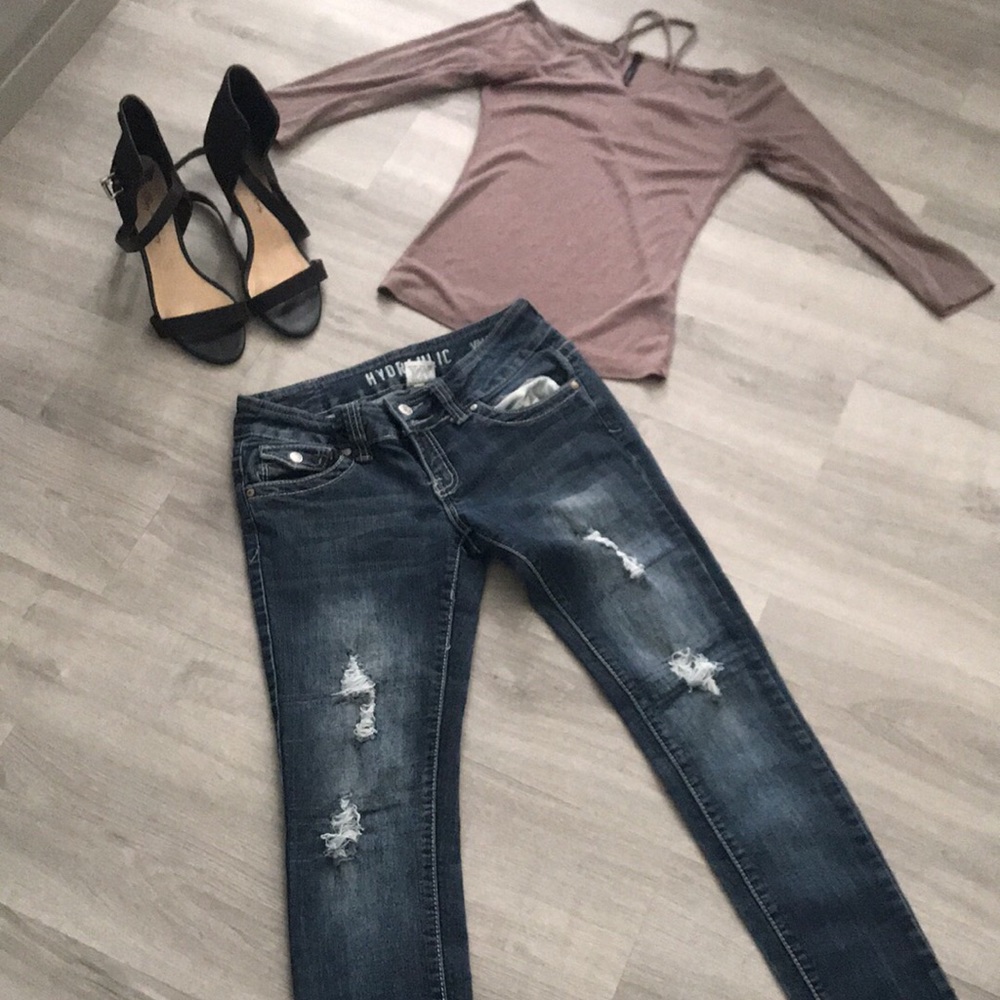 Outfit 💜 - Picture 1 of 3